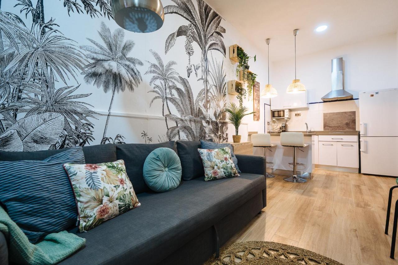 Divi Apartments Martinez Montanes Sevilla Bagian luar foto