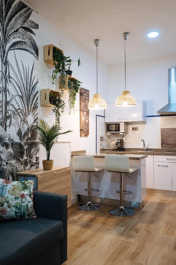Divi Apartments Martinez Montanes Sevilla Bagian luar foto
