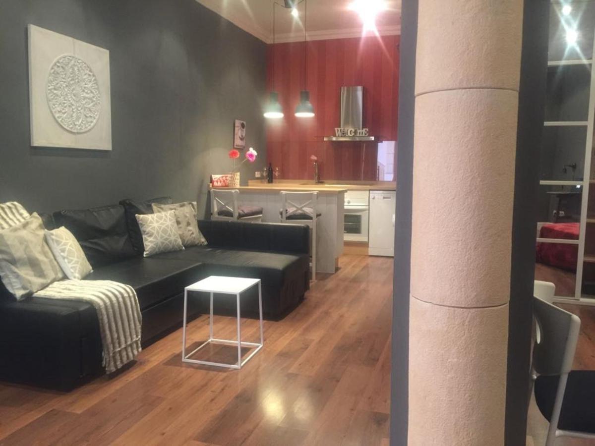 Divi Apartments Martinez Montanes Sevilla Bagian luar foto