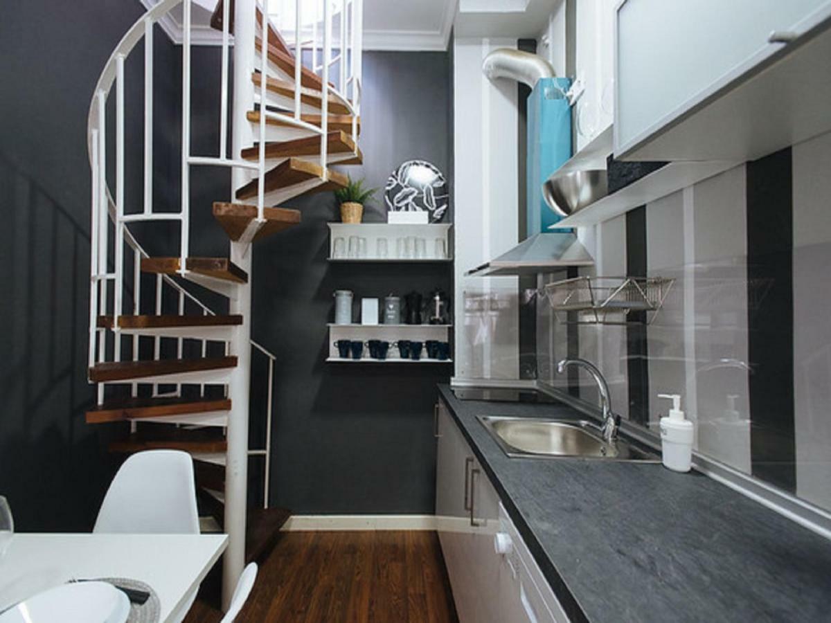 Divi Apartments Martinez Montanes Sevilla Bagian luar foto