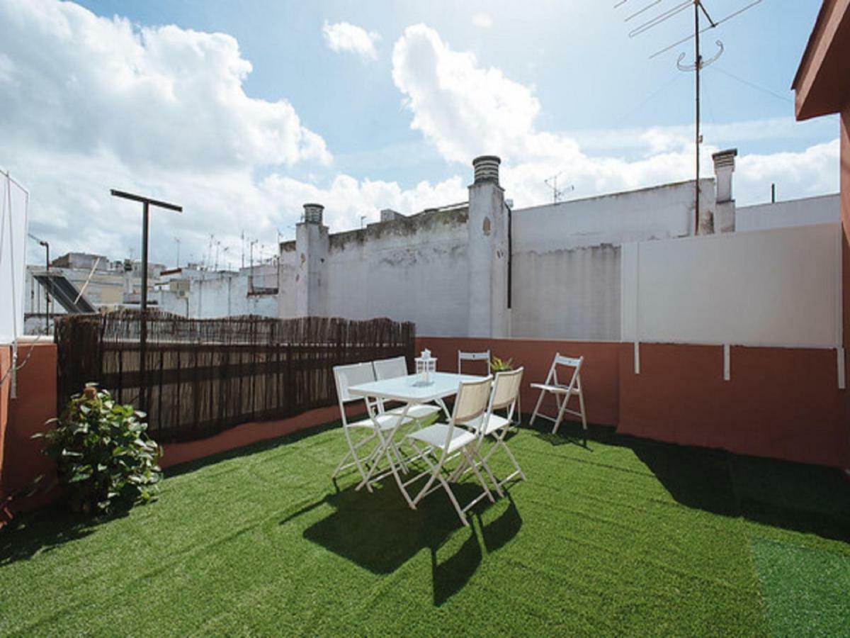 Divi Apartments Martinez Montanes Sevilla Bagian luar foto